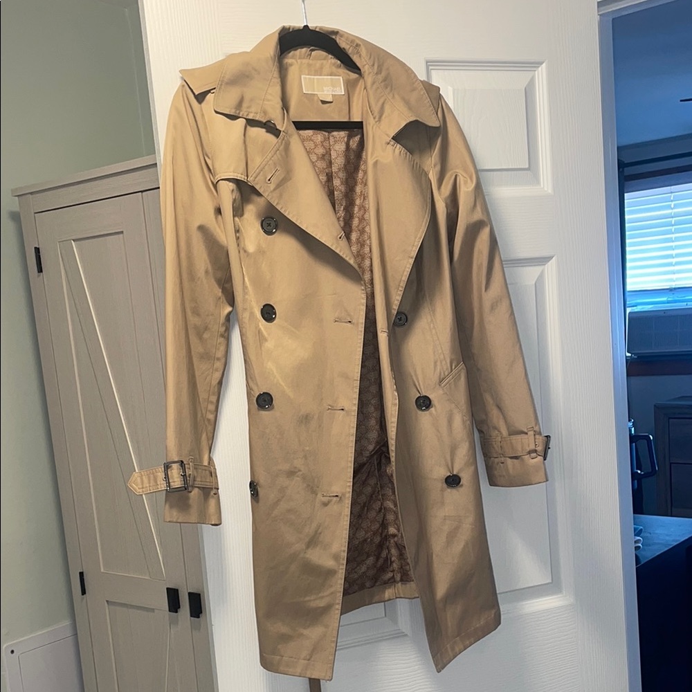 Michael Kors Beige Trench Coat with Black Buttons